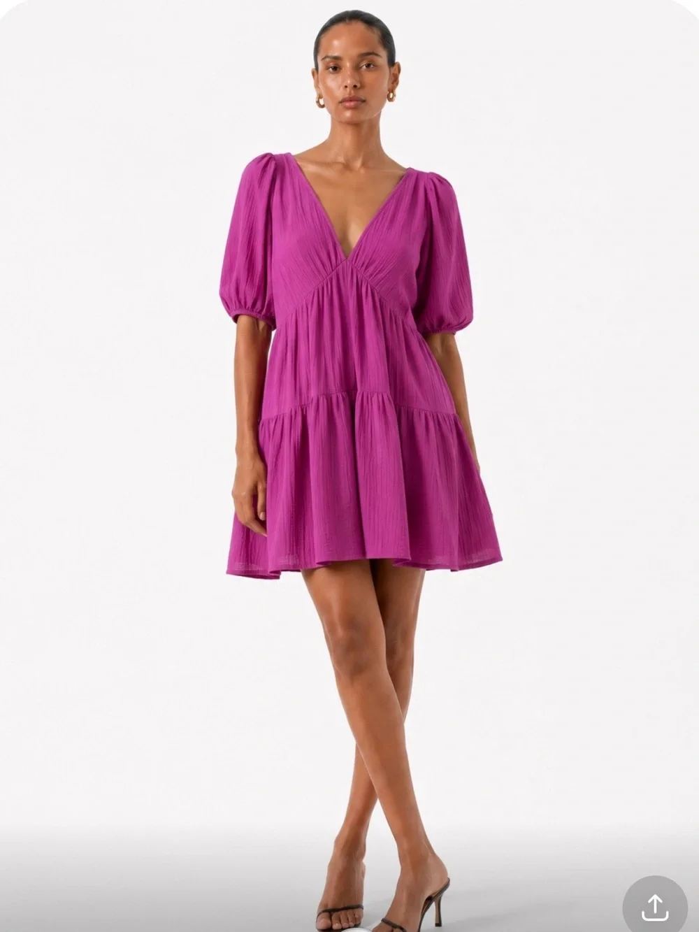XiRENA fuchsia tiered